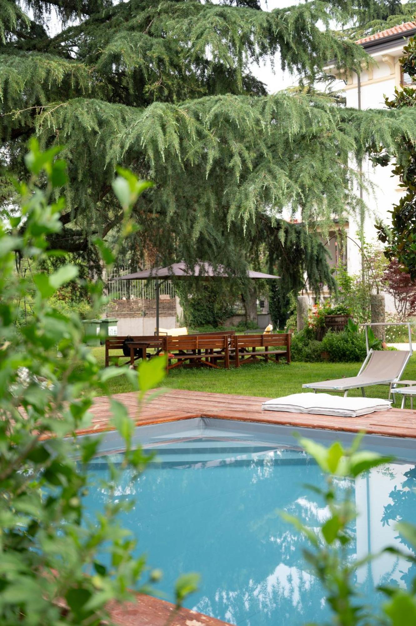 Il Bozzolo Boutique Apartments Valeggio sul Mincio Extérieur photo