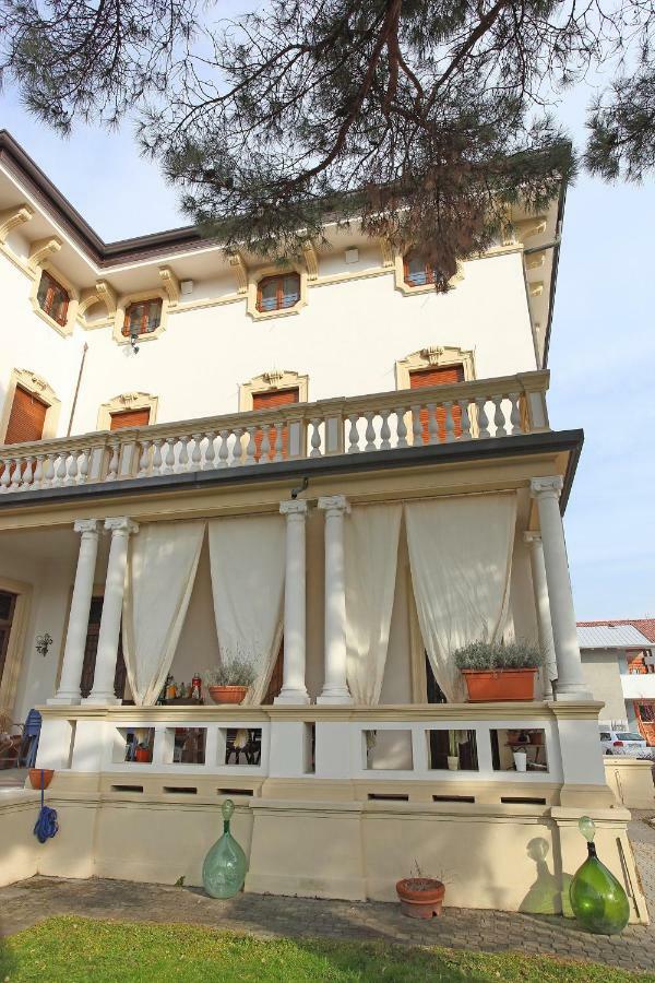 Il Bozzolo Boutique Apartments Valeggio sul Mincio Extérieur photo