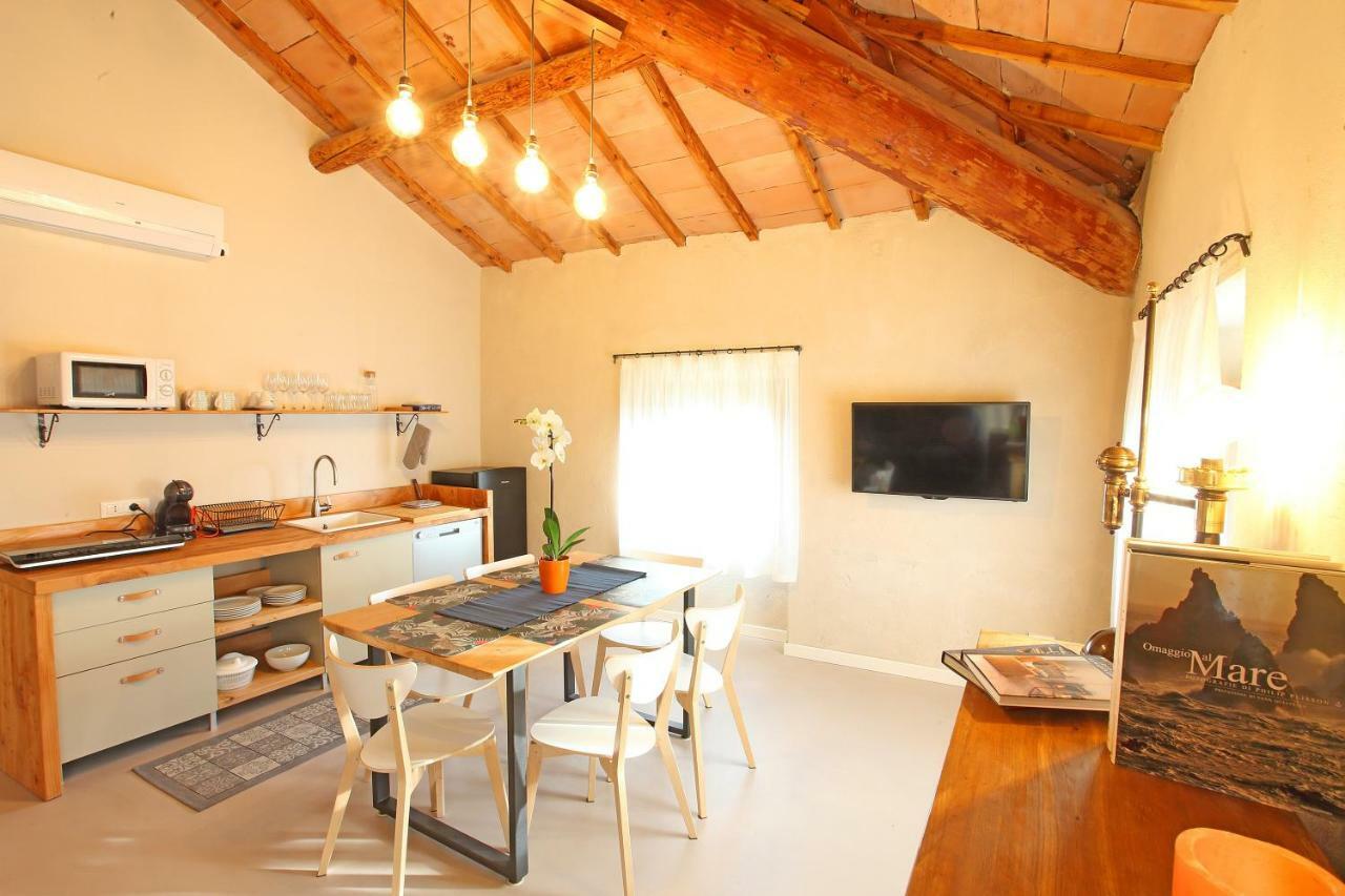 Il Bozzolo Boutique Apartments Valeggio sul Mincio Extérieur photo
