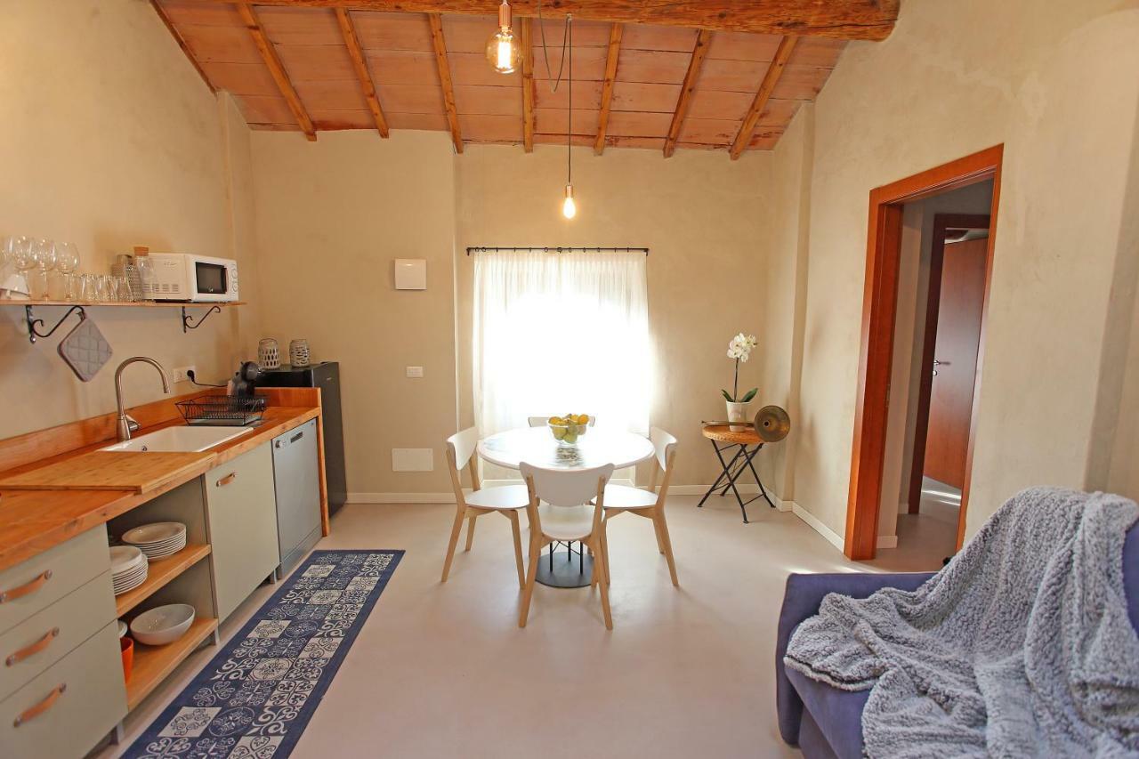Il Bozzolo Boutique Apartments Valeggio sul Mincio Extérieur photo