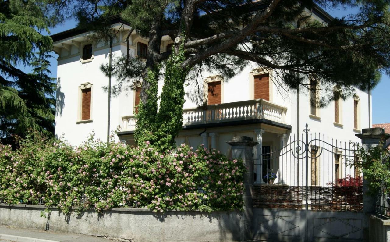 Il Bozzolo Boutique Apartments Valeggio sul Mincio Extérieur photo