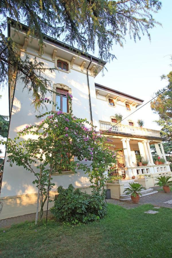 Il Bozzolo Boutique Apartments Valeggio sul Mincio Extérieur photo